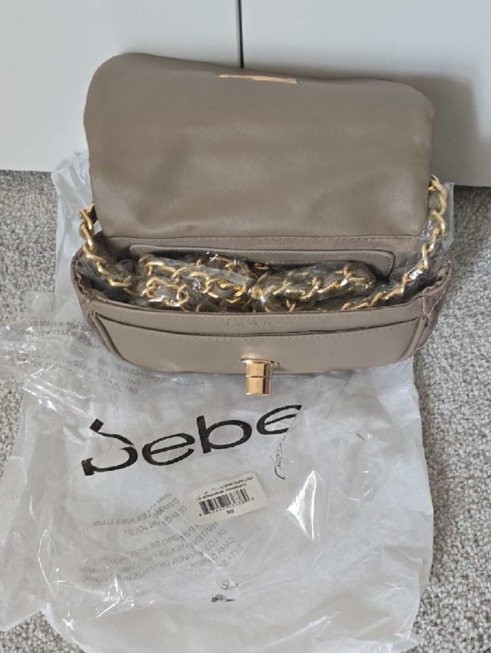 BeBe taupe quilted crossbody with gold hardware - Picture 6 of 7